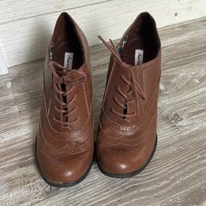 Brown Mary Jane bootie with lace up
